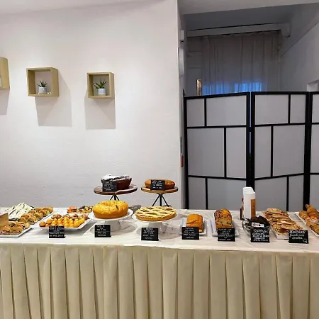 호텔 Bellini 2*